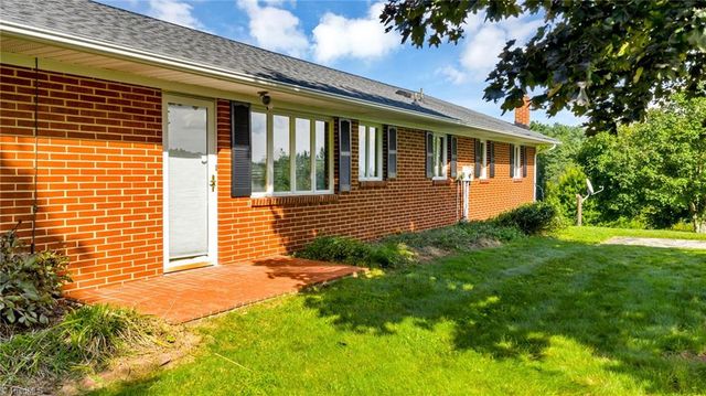 354 Old Wilkes Road, Glendale Springs, NC 28629