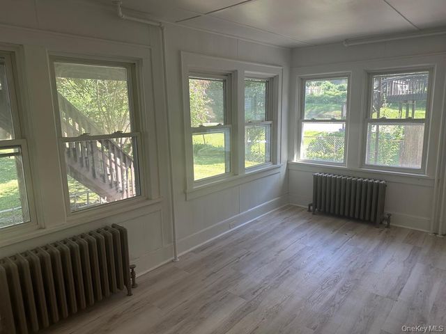 81 Carroll Street, Poughkeepsie, NY 12601