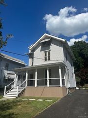 81 Carroll Street, Poughkeepsie, NY 12601