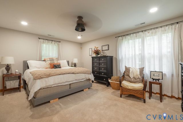 12253 Cedar Ln, Hanover, VA 23005