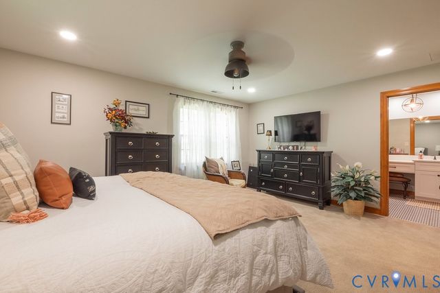 12253 Cedar Ln, Hanover, VA 23005
