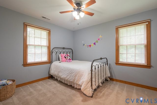 12253 Cedar Ln, Hanover, VA 23005