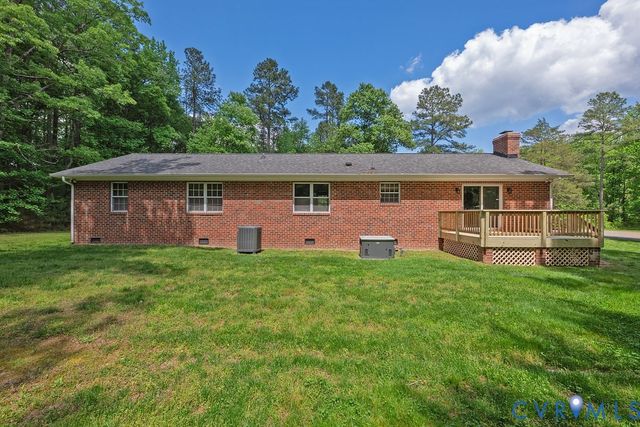 12253 Cedar Ln, Hanover, VA 23005
