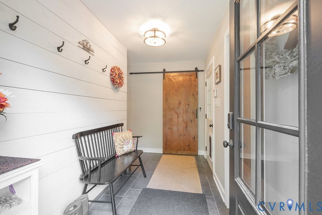 12253 Cedar Ln, Hanover, VA 23005
