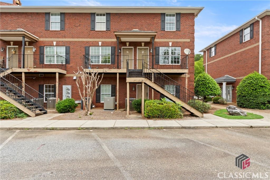 105 Whitehead Road 17, Athens, GA 30606