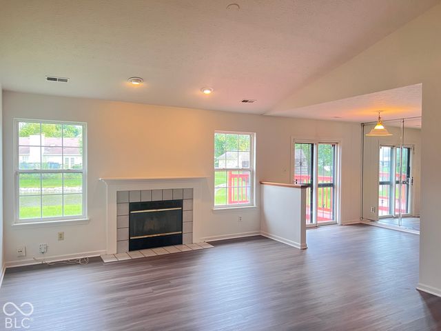 5971 Sycamore Forge Drive, Indianapolis, IN 46254