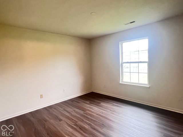 5971 Sycamore Forge Drive, Indianapolis, IN 46254