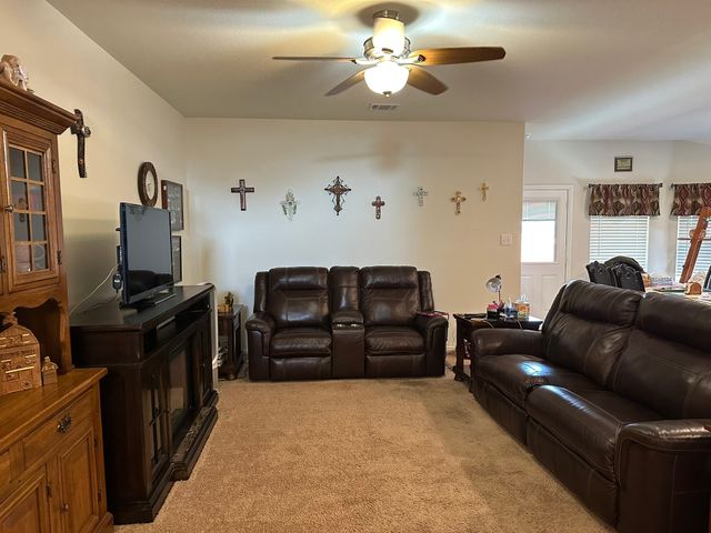 805 Rutherford Drive, Crowley, TX 76036