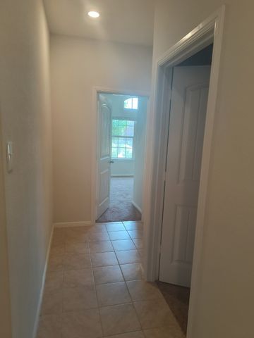 805 Rutherford Drive, Crowley, TX 76036