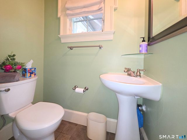 11 Alden Avenue, New Haven, CT 06515
