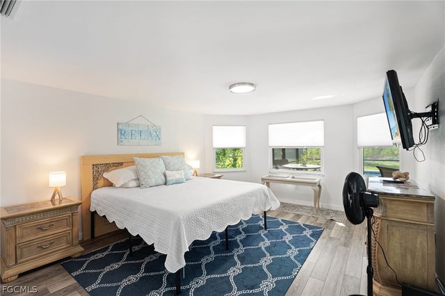 5714 SW 1st CT, Cape Coral, FL 33914