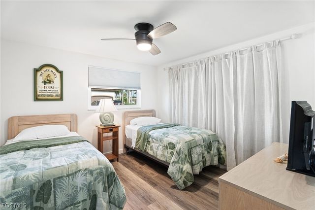 5714 SW 1st CT, Cape Coral, FL 33914