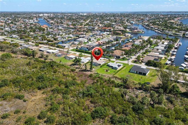 5714 SW 1st CT, Cape Coral, FL 33914