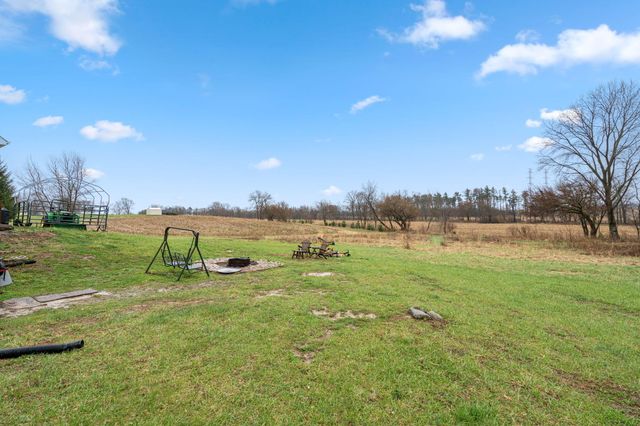 166 W 200 S, Valparaiso, IN 46385