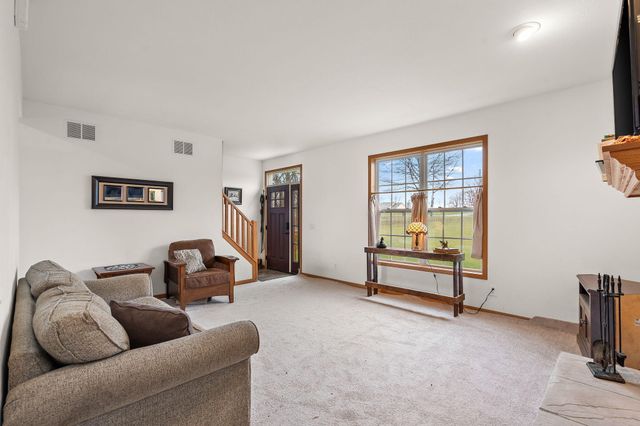 166 W 200 S, Valparaiso, IN 46385