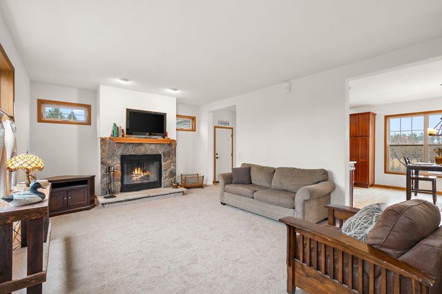 166 W 200 S, Valparaiso, IN 46385