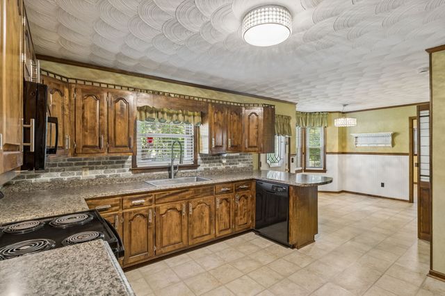 157 Paschal Dr, Murfreesboro, TN 37128