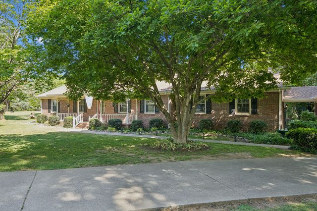 157 Paschal Dr, Murfreesboro, TN 37128