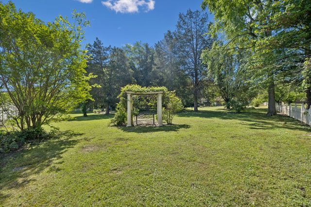 157 Paschal Dr, Murfreesboro, TN 37128