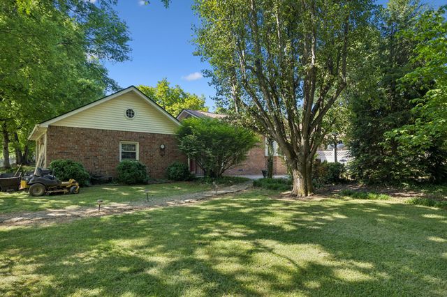 157 Paschal Dr, Murfreesboro, TN 37128