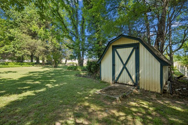 157 Paschal Dr, Murfreesboro, TN 37128
