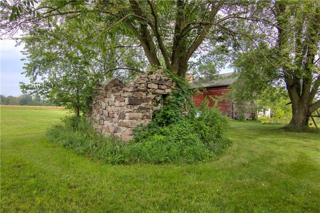 5233 County Road G, Neillsville, WI 54456
