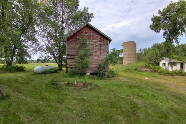 5233 County Road G, Neillsville, WI 54456