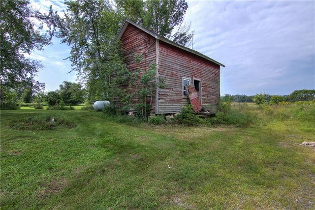 5233 County Road G, Neillsville, WI 54456