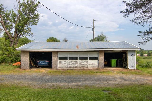 5233 County Road G, Neillsville, WI 54456