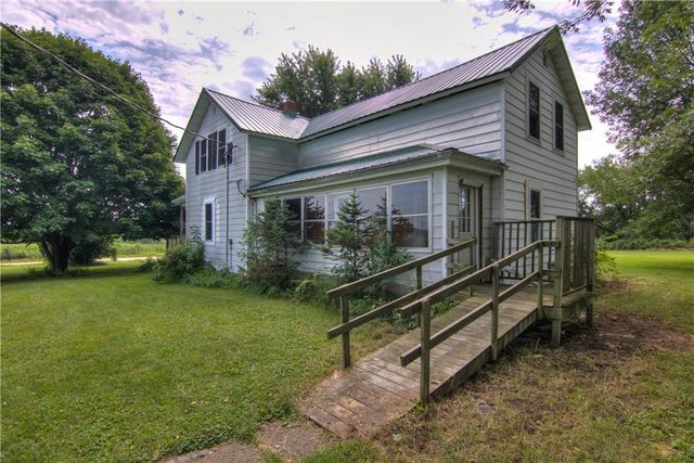 5233 County Road G, Neillsville, WI 54456