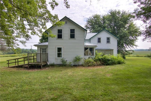 5233 County Road G, Neillsville, WI 54456