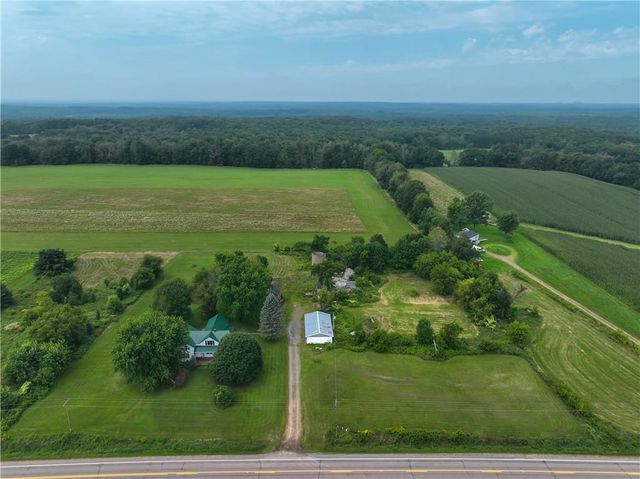 5233 County Road G, Neillsville, WI 54456