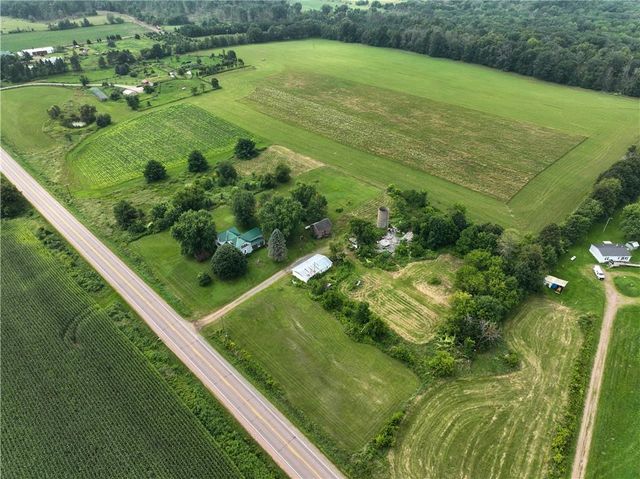 5233 County Road G, Neillsville, WI 54456