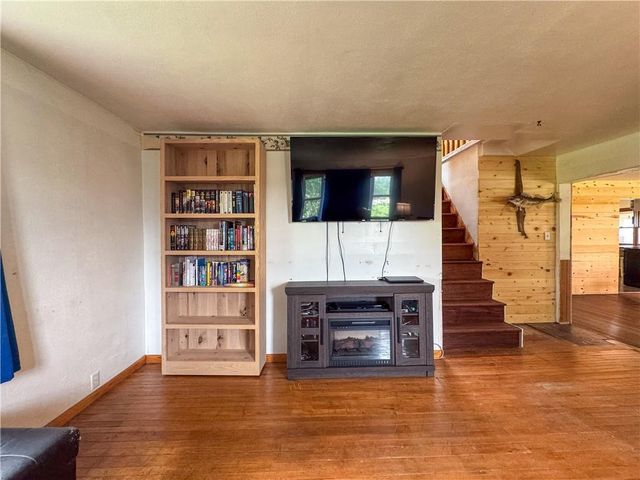 5233 County Road G, Neillsville, WI 54456