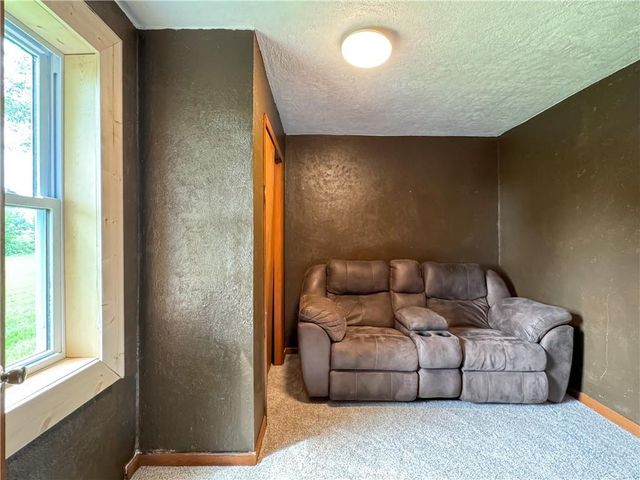 5233 County Road G, Neillsville, WI 54456