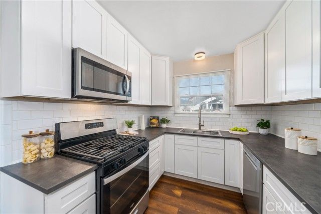 164 Euclid Place, Upland, CA 91786