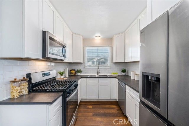 164 Euclid Place, Upland, CA 91786