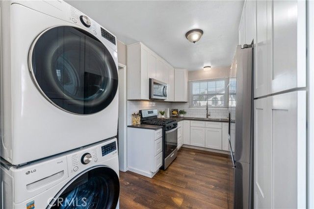 164 Euclid Place, Upland, CA 91786