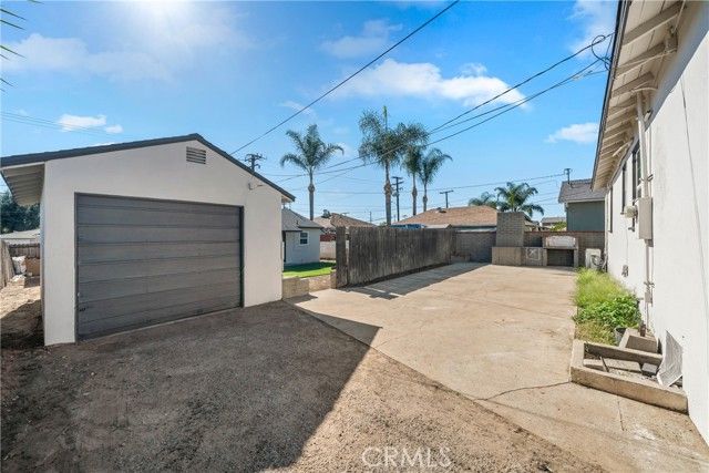 164 Euclid Place, Upland, CA 91786