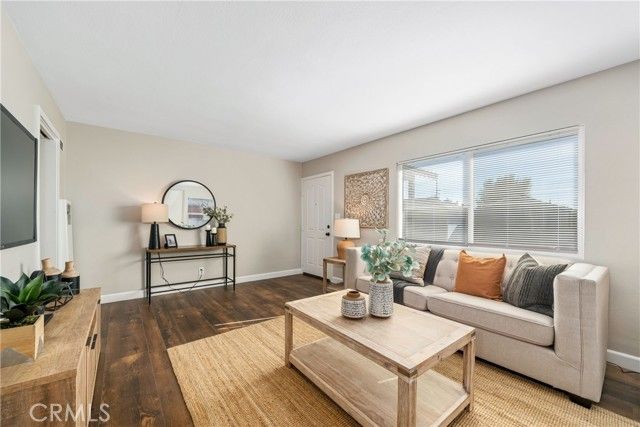 164 Euclid Place, Upland, CA 91786