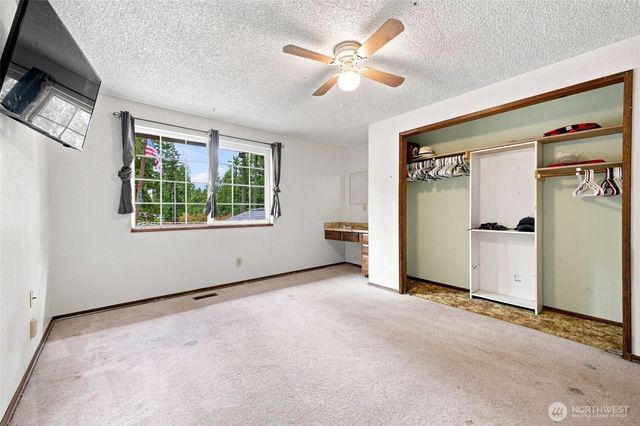 24615 61st Avenue Court E, Graham, WA 98338