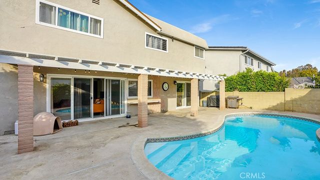 8142 Wadebridge, Huntington Beach, CA 92646