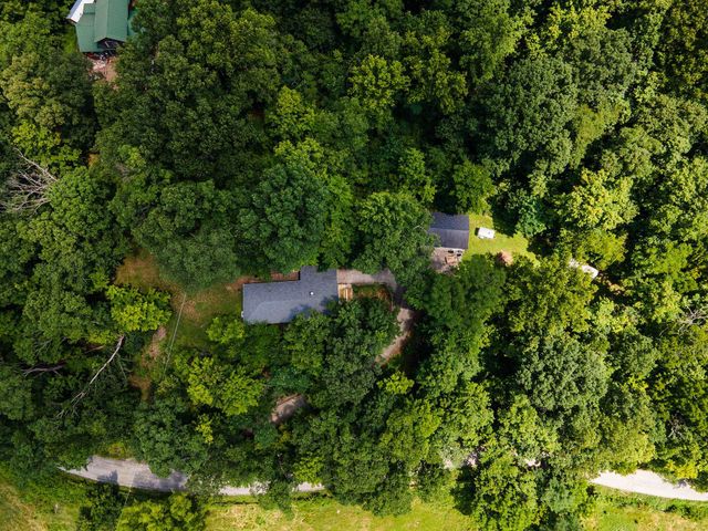 301 Twp Rd 158, Chesapeake, OH 45619