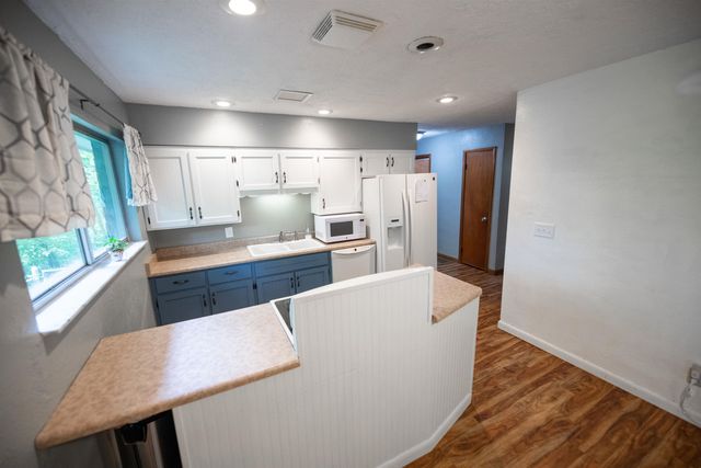 301 Twp Rd 158, Chesapeake, OH 45619