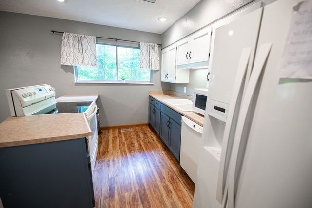 301 Twp Rd 158, Chesapeake, OH 45619