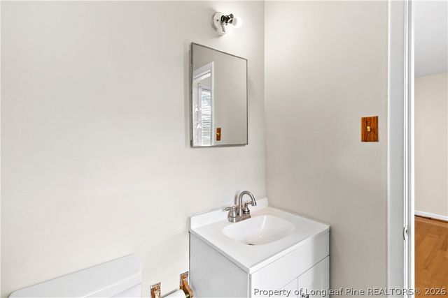 310 N 4th Street, St Pauls, NC 28384