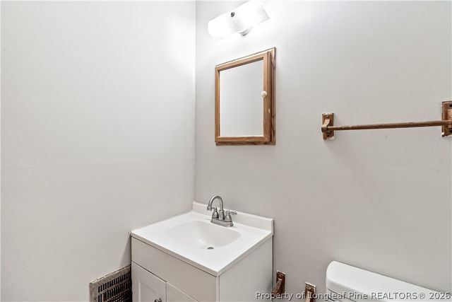 310 N 4th Street, St Pauls, NC 28384