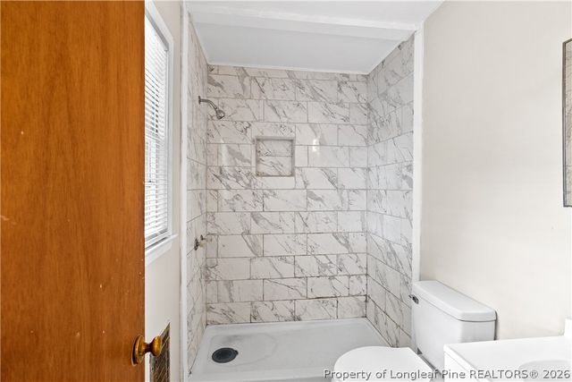 310 N 4th Street, St Pauls, NC 28384