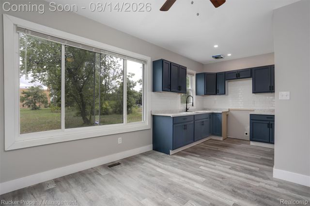 5124 W Chicago Street Apt 2, Detroit, MI 48204
