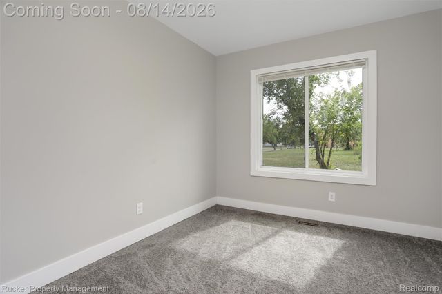 5124 W Chicago Street Apt 2, Detroit, MI 48204